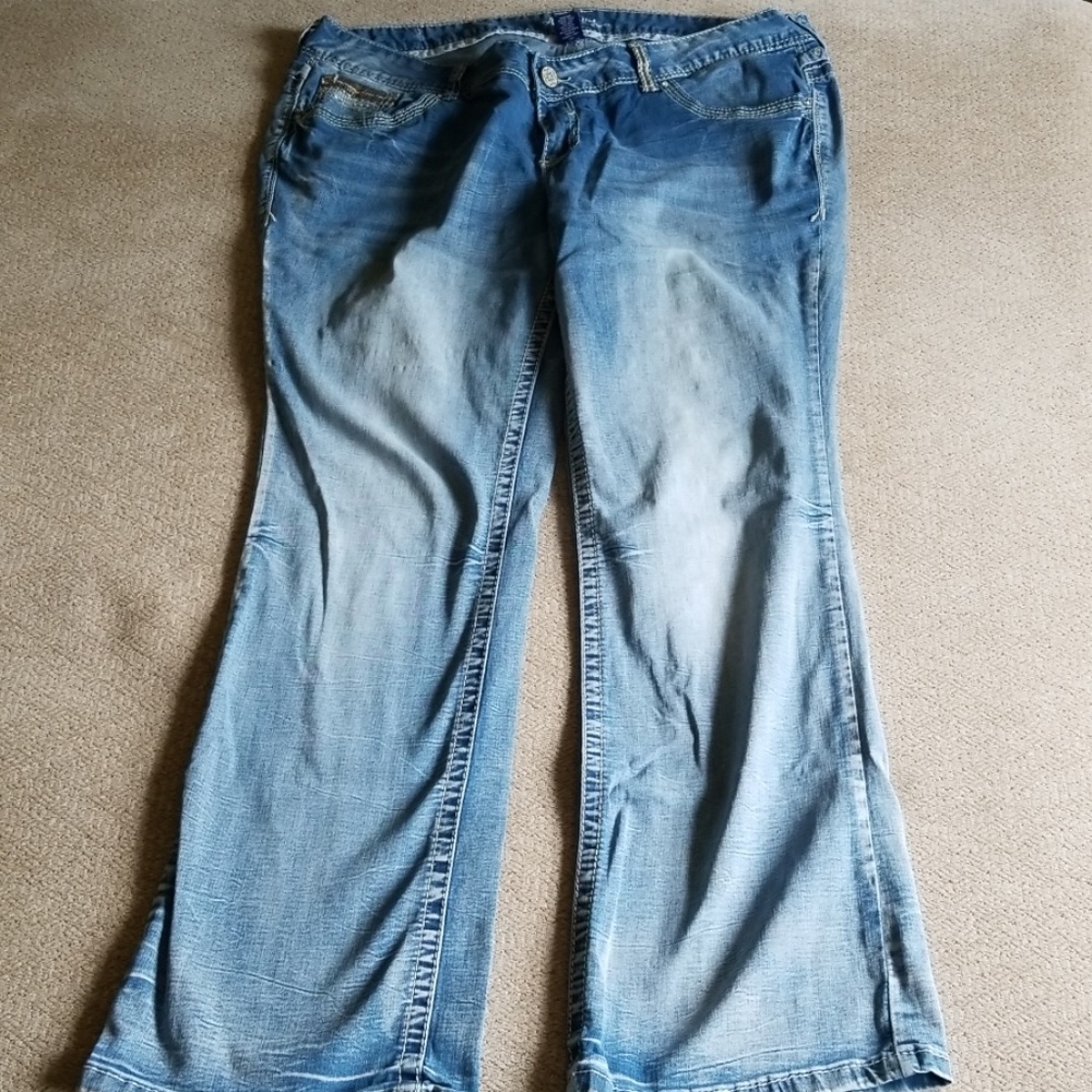 Amethyst jeans plus size 18 x 32